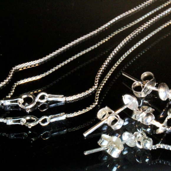 Contemporary New Sterling Silver Stunning Dainty Necklace 2" Long Earrings Set - Picture 5 of 6